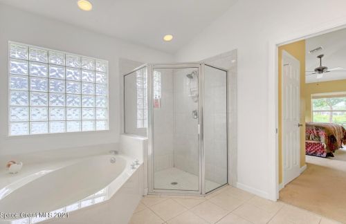 105 Keystone Dr, Sebastian FL  32958-6935 exterior