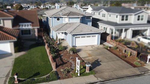 435 Correas St, Princeton By The Sea, CA 94019-1892