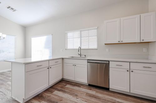 10441 Windsor Blvd, Glendale, AZ 85307-4241