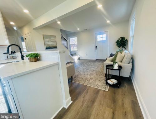 2036 Clearview Ave, Norristown PA  19403-2804 exterior