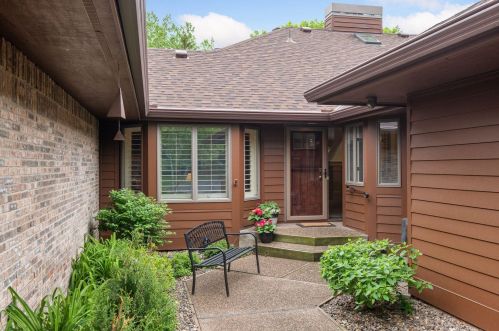 7723 Shaughnessy Rd, Minneapolis, MN 55439-2639