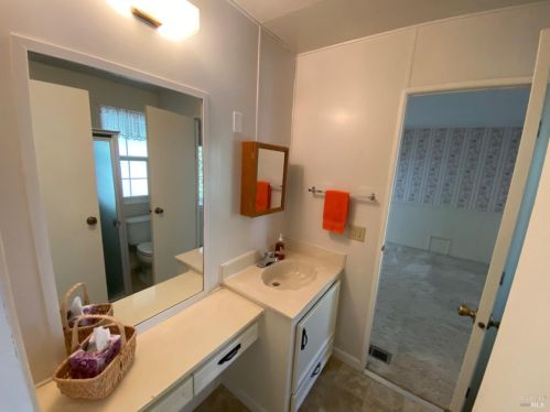 120 Westgate Cir, Santa Rosa CA  95401-9021 exterior