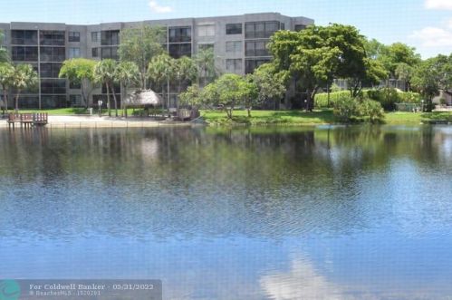 11320 14 Ct, Hollywood FL 33020-2518 exterior