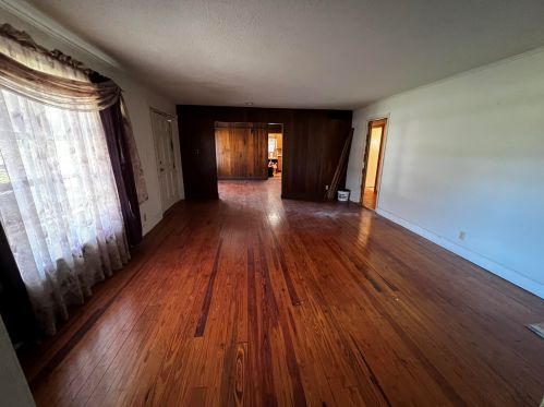 1105 Hartman Rd, Fort Pierce, FL 34947-4403