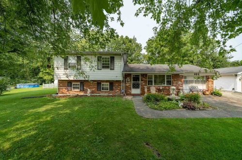 684 Skyline Dr, Florence, KY 41042-3164