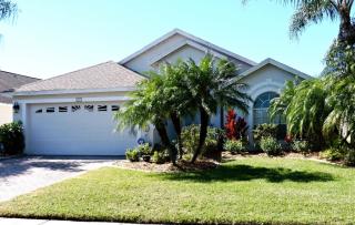 241 Arbor Woods Cir, Oldsmar, FL 34677-4661