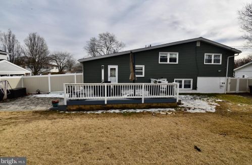 2510 Nicholby Dr, Wilmington, DE 19808-4213