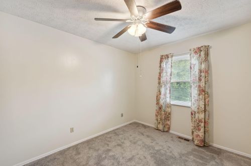 7783 Walnut Creek Dr, Florence KY  41042-2773 exterior