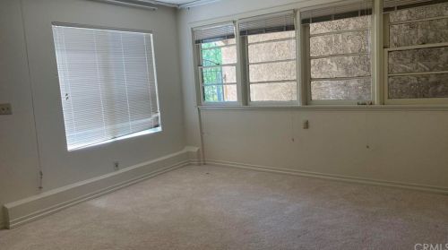 3837 El Caminito, Glendale CA 91214-1026 exterior