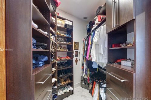 1885 139 Ter, Hollywood FL  33028-2837 exterior