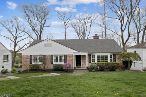 332 Harding Dr, South Orange, NJ 07079-1339