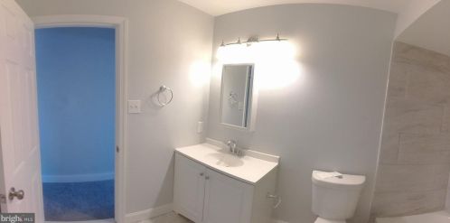 33 Covington Dr, Erial NJ  08081-3047 exterior