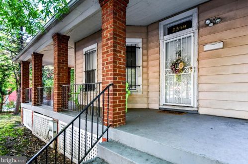 2549 11 St, Washington DC 20001-2241 exterior