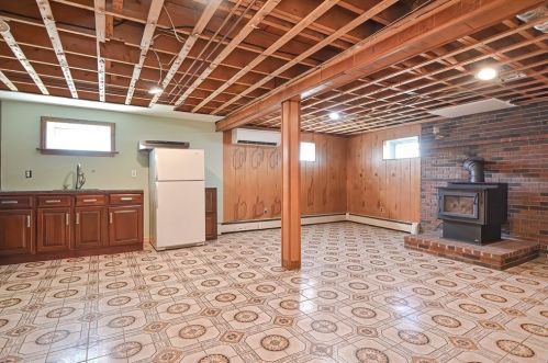 20 Sprague St, Peabody MA 01960-1965 exterior