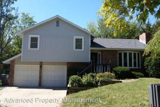 200 Carlisle Ter, Manhattan KS  66503-3014 exterior