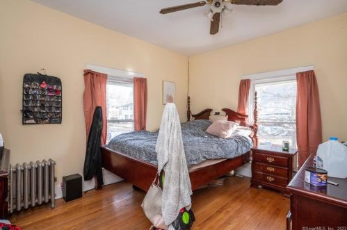 111 Eldridge St, Manchester CT  06040-5551 exterior