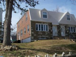 9256 Lansford St, Philadelphia, PA 19114-3615