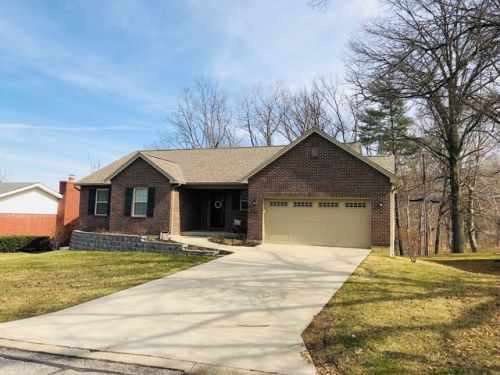 426 Pickett Dr, Covington, KY 41011-1861