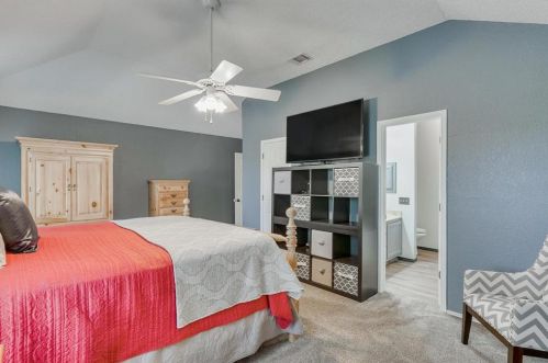 1401 Sedalia Ct, Lewisville TX  75028-2136 exterior