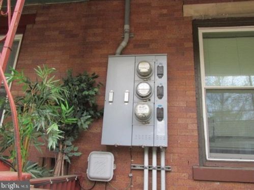 644 Stuyvesant Ave, Trenton, NJ 08618-4129