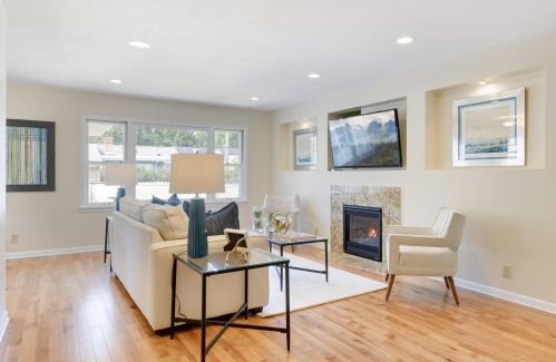 3904 Washburn Ave, Minneapolis MN  55410-1130 exterior