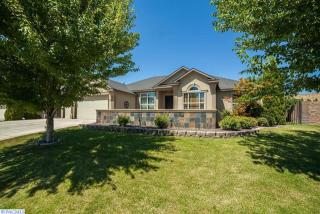 454 Cherry Blossom Loop, Richland, WA 99352-7851
