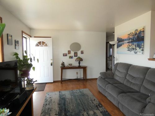 24 Wolff St, Denver, CO 80219-1023