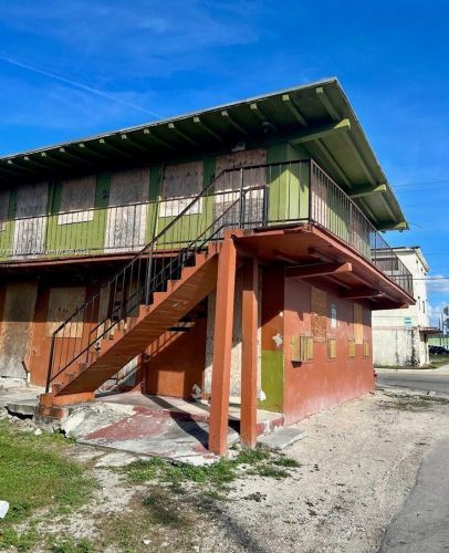 601 Avenue, Belle Glade, FL