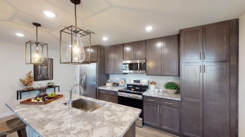 155 Lakeview Blvd, Chandler, AZ 85225-5823
