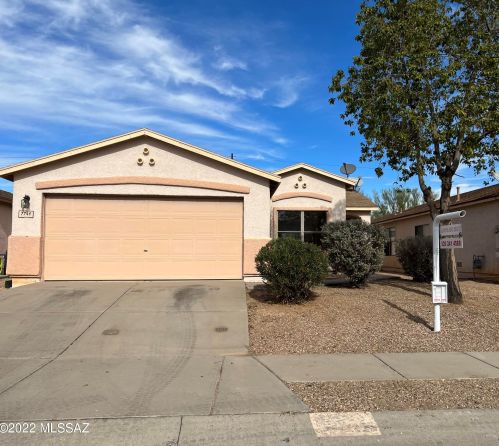 7749 Rhiannon Dr, Tucson, AZ 85730-1189