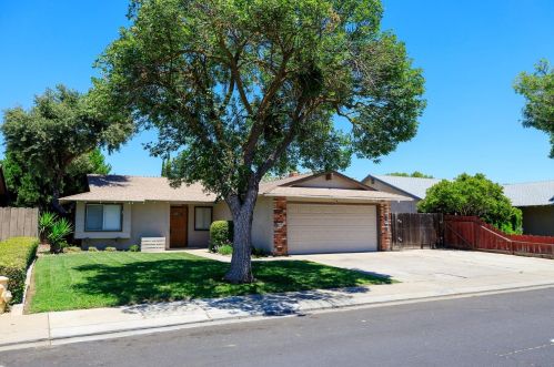 2517 Casita Dr, Modesto, CA 95355-3422