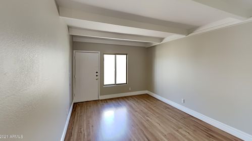 4732 14th St, Phoenix, AZ 85014-3749