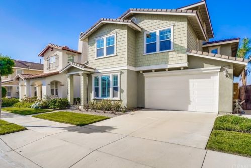 1055 Smiderle Loop, Ontario, CA 91764-7501