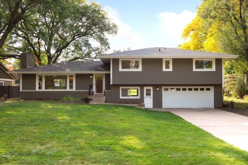 5504 Mcguire Rd, Minneapolis, MN 55439-1343