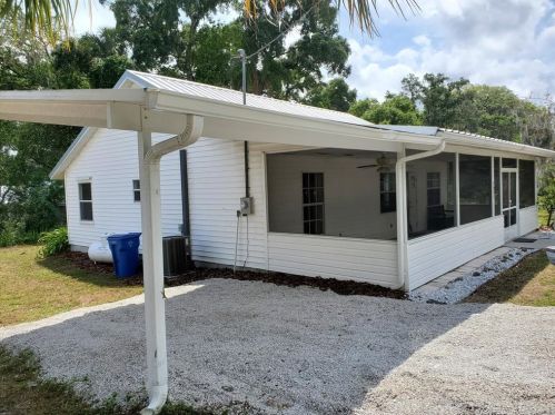 9951 Fowler Ave, Thonotosassa FL  33592-3395 exterior