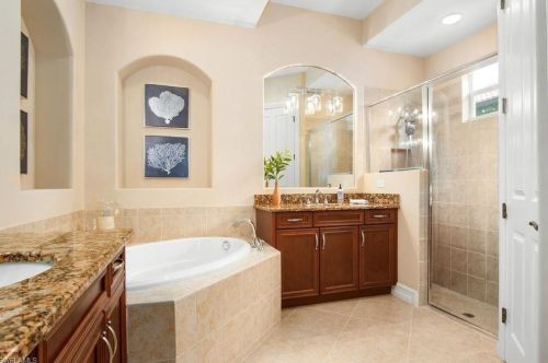 6501 Caldecott Dr, Naples FL  34113-3196 exterior