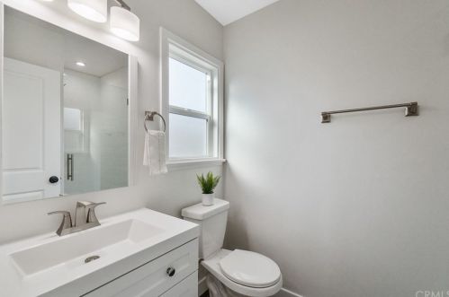 14021 Casimir Ave, Gardena CA  90249-2810 exterior