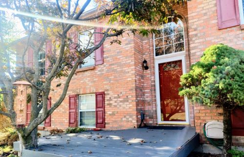 1468 Afton Dr, Florence KY  41042-8510 exterior