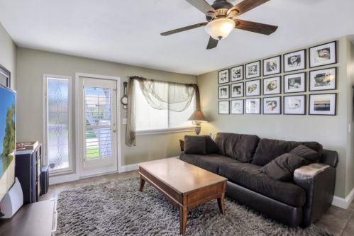 469 Hartley St, Marco Island FL  34145-2747 exterior