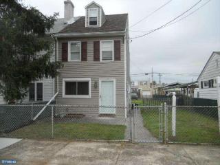 835 Garden St, Edgely PA  19007-3912 exterior