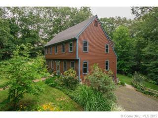 35 Wood Cart Ln, Haddam, CT 06438-1250