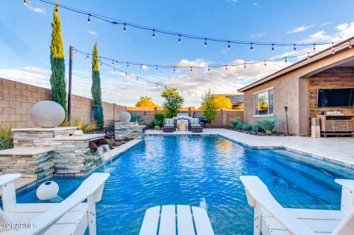 5029 Tatum Ln, Gilbert AZ  85298-0356 exterior