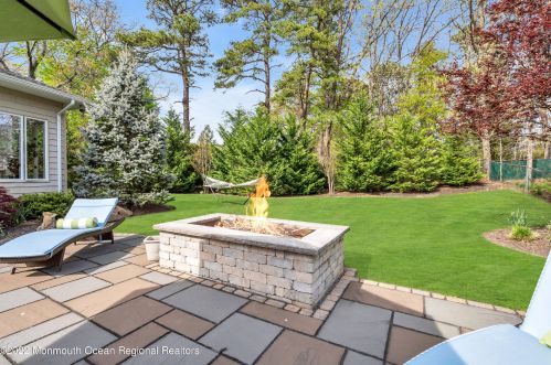 1101 Riverview Dr, Brielle NJ 08730-1121 exterior