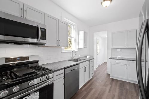 234 Berkley Ave, Pittsburgh PA  15221-4803 exterior