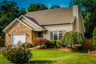 10002 Lauralynn Ct, Louisville, KY 40299-5972