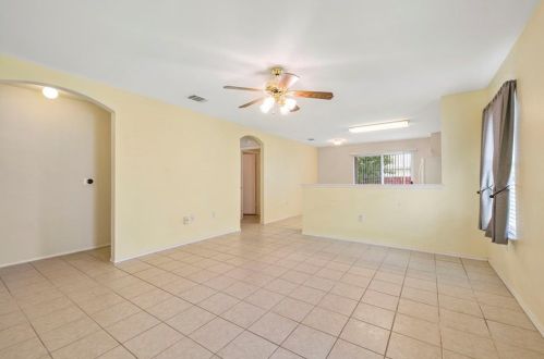 12541 Campana Dr, Del Valle, TX 78617-3620