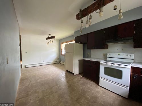 1202 3rd St, Princeton MN  55371-1420 exterior