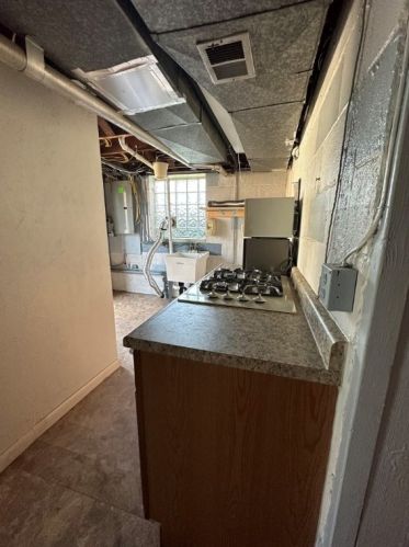 115 Roberta Dr, Whitaker PA  15120-3337 exterior