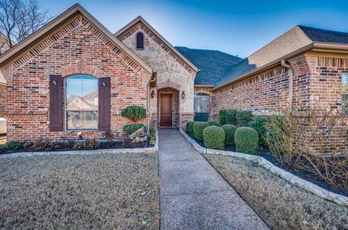 3206 Vista Lake Cir, Midlothian, TX 76063-5886