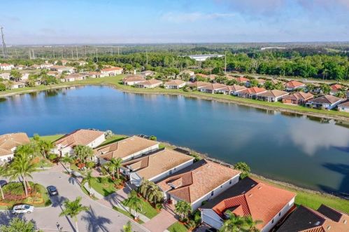 11433 Icarus Cir, Lehigh Acres, FL 33971-3773